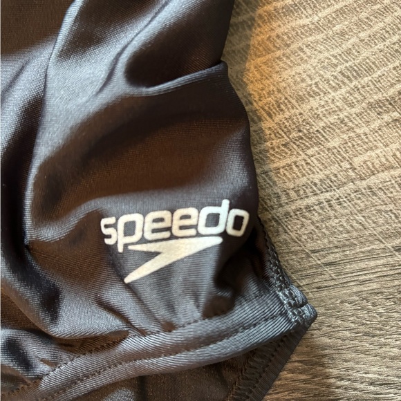 Black Speedo One-Piece Swimsuit size 28 - Picture 3 of 7